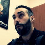 Un portavoz de FACUA llama a Yoigo para que libere su móvil, ya que es ilegal no hacerlo