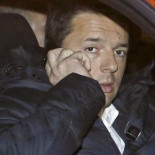 Dimite el primer ministro italiano