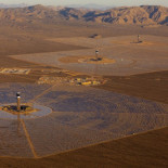 La planta solar más grande del mundo entra hoy en pleno funcionamiento