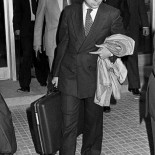 El último de los hombres de Billy el Niño se jubila con honores de la Policía