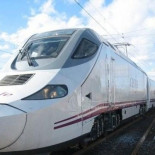 Prohibido usar el móvil: llegan los vagones silenciosos al AVE