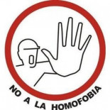 Un adolescente gay es adoptado por una familia tras ser rechazado por sus padres