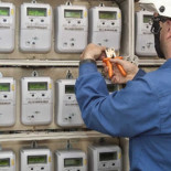 Contadores inteligentes: Las eléctricas advierten que pueden violar la intimidad y provocar un aluvión de demandas