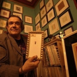 Mark McCloud  tiene 30.000 tripis en su casa