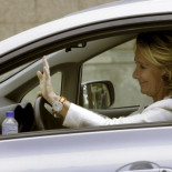 Esperanza Aguirre llama "machistas" a los agentes de movilidad tras ser multada esta tarde