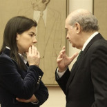 Guerra abierta' entre la Guardia Civil, una diputada del PP y su marido