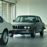 Los tres concesionarios detenidos en el tiempo más increíbles