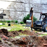 Nuevo golpe de Botella al 15M: desmantela un solar de la Asamblea Popular de Lavapiés
