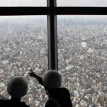 Adiós a las clases medias occidentales. Un informe de PWC sobre el futuro es devastador para la sociedad actual