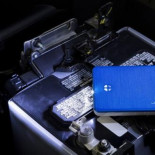 Esta pequeña batería puede arrancar tu coche