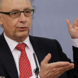 El Gobierno contradice por escrito a Montoro: Habrá nuevas subidas de impuestos