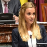 Fuerte polémica por la iniciativa del PP para sacar a las embarazadas de las aulas