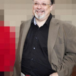 Hay un hombre en España que lo escribe todo: César Vidal, un libro cada 17 días