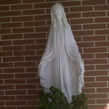 IU denuncia ante la Junta Electoral que curas reparten panfletos con orientación de voto en Madrid