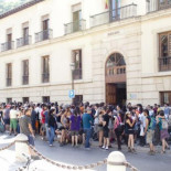 Los dos detenidos del 15M de Granada tendrán que entrar en prisión