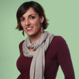 Lola Sánchez, eurodiputada de Podemos: “El sábado todavía tengo que trabajar como camarera en dos bodas”