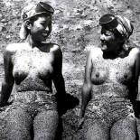 Las sirenas existen, llevan los pechos desnudos y viven en las costas de Japón