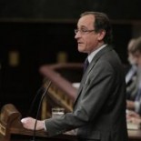 El portavoz del PP acusa a Amaiur de haber intentado asesinar al rey