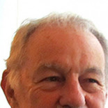 Eduardo Mendoza: "Soy enemigo acérrimo de la fe, de las creencias en general"