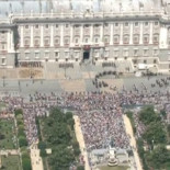 Felipe VI no llena la Plaza de Oriente