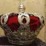 La gran felación monárquica