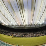 Wimbledon: Obligada a jugar sin sujetador por no cumplir la norma