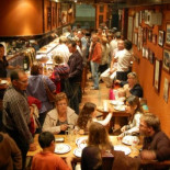 Los hosteleros crean su propia comercializadora de luz para plantar cara al oligopolio eléctrico