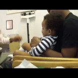 Médico poniendo una vacuna, nivel maestro jedi