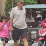 Siguieron a un pedófilo hasta Camboya y lo detuvieron in fraganti