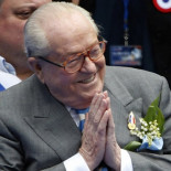 Jean-Marie Le Pen: "El Ébola puede solucionar el problema de la inmigración en tres meses"