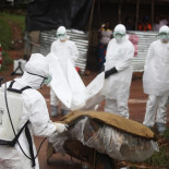 Una mujer,  hospitalizada con síntomas de ébola en Escocia [ENG]