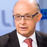 Los técnicos de Hacienda denuncian que Montoro “dedica un esfuerzo mínimo al gran fraude”