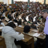 La Comunidad de Madrid cambia  la  fecha de las oposiciones de Enfermería para tres aspirantes por motivos religiosos