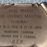 Lápida real en el cementerio de San Pedro de Latarce (Valladolid)