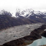 El pueblo Sherpa ha ayudado al mundo desde 1.922 a ascender el monte Everest. Ahora, nosotros necesitamos vuestra ayuda