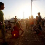 Decenas de musulmanes desafían al Estado Islámico y salvan a sus vecinos cristianos