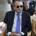 La Audiencia de Castellón suspende la entrada en prisión de Carlos Fabra mientras se tramita el indulto