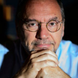 El doctor que descubrió el ébola pone cordura en tanto alarmismo