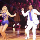 Espectacular interpretación de Carlton y su personal versión ‘It's Not Unusual’ de Tom Jones