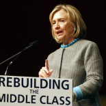 Clinton: 'No permitas que nadie te diga que las corporaciones y empresas crean puestos de trabajo' (en)