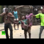 Caos por el ébola: La Policía dispara contra civiles que huyen de la zona en cuarentena