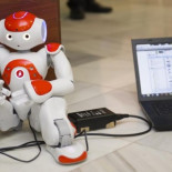 Cuando los niños con autismo hablan con las máquinas