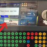 Parquímetros de alta tecnología… inutilizados por cartoncillos mal puestos