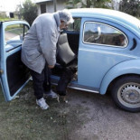Mujica estudia una oferta de 1.000.000 de dólares por su Volkswagen de 1987