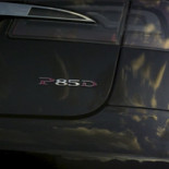 Los expertos en automóviles babean con el nuevo coche de Tesla Motors