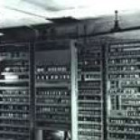 Cómo se resucita una computadora de hace 65 años