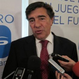 Bermúdez (PP): "Si un padre roba una gallina y su mujer y sus hijos la cenan son partícipes a título lucrativo"