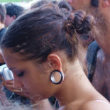 ‘Boom’ de las cirugías para arreglar el desaguisado de los ‘piercings’ gigantes