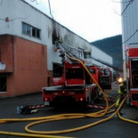 Hallan los cádaveres de dos mujeres en una vivienda de Abadiño tras ir a avisarles de un incendio en su negocio
