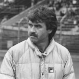 Hiddink, pionero contra los símbolos nazis